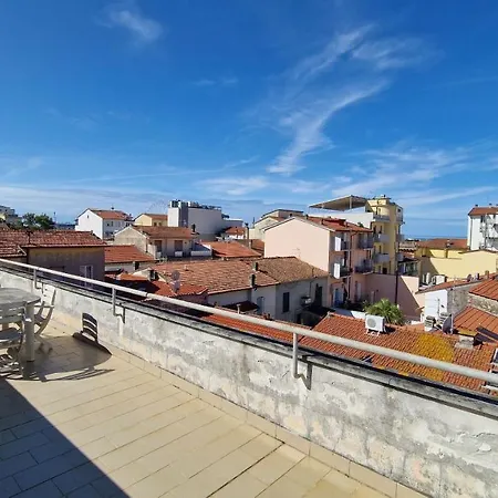 شقة Foscolo Terrazza Vista Mare
